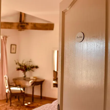 De Peyrefitte Casa de Férias *