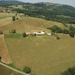 De Peyrefitte Feriehus Lescure