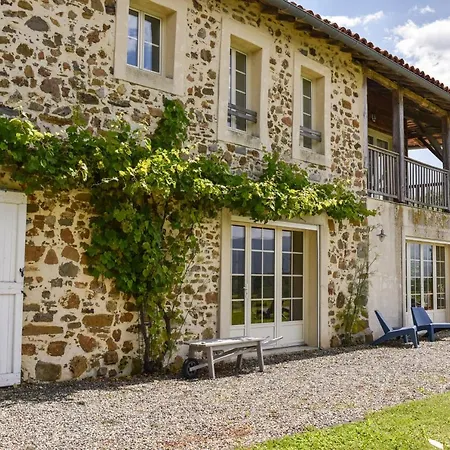 De Peyrefitte Holiday home Lescure