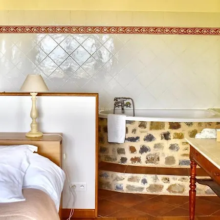 De Peyrefitte Lescure