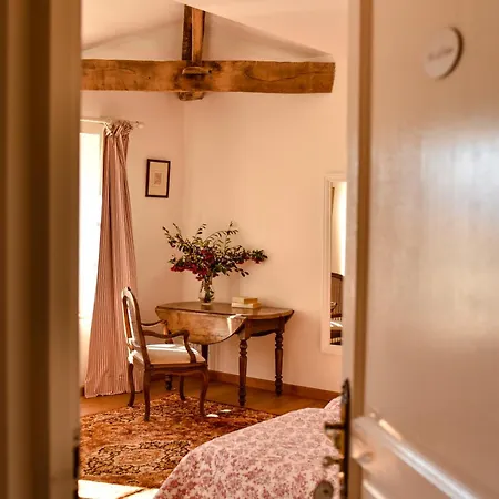 Vakantiehuis De Peyrefitte Lescure