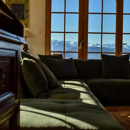 De Peyrefitte Lescure