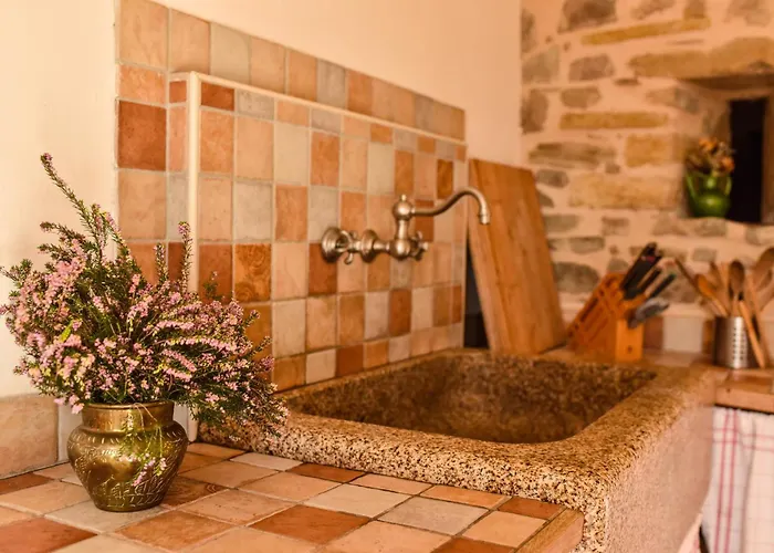 De Peyrefitte Hébergement de vacances