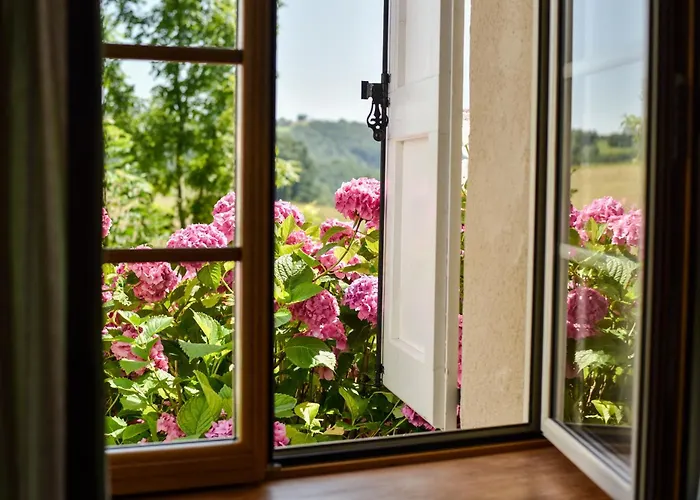 De Peyrefitte Hébergement de vacances Lescure